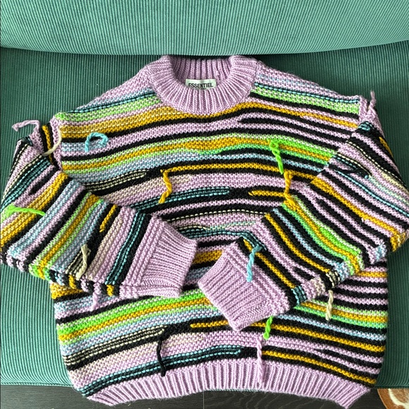 Essentiel Antwerp Pullover - Picture 2 of 6